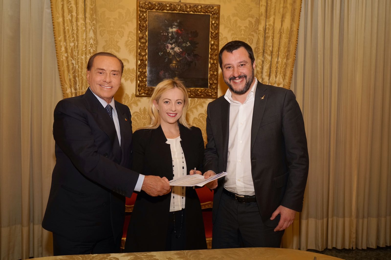 Silvio Berlusconi. Giorgia Meloni e Matteo Salvini dopo aver firmato il programma elettorale del centrodestra a Palazzo Grazioli.