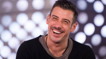 Francesco Gabbani è superdotato? La sua risposta