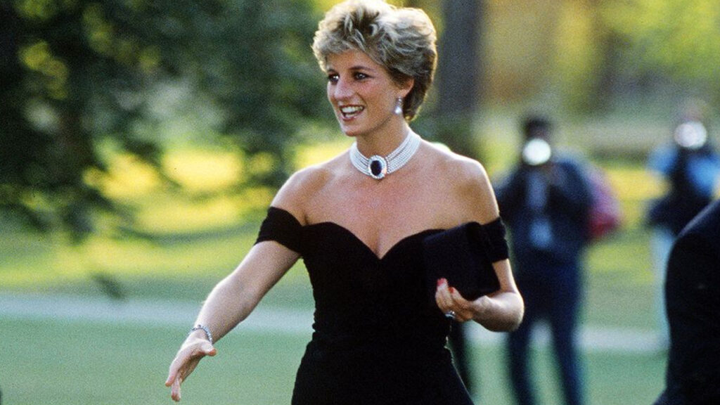 Lady Diana revenge dress