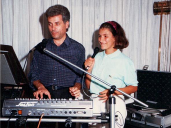 Laura Pausini da piccola con suo padre Fabrizio