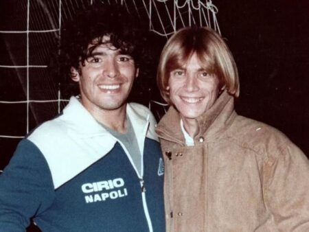 Nino D'Angelo e Diego Armando Maradona negli anni '80