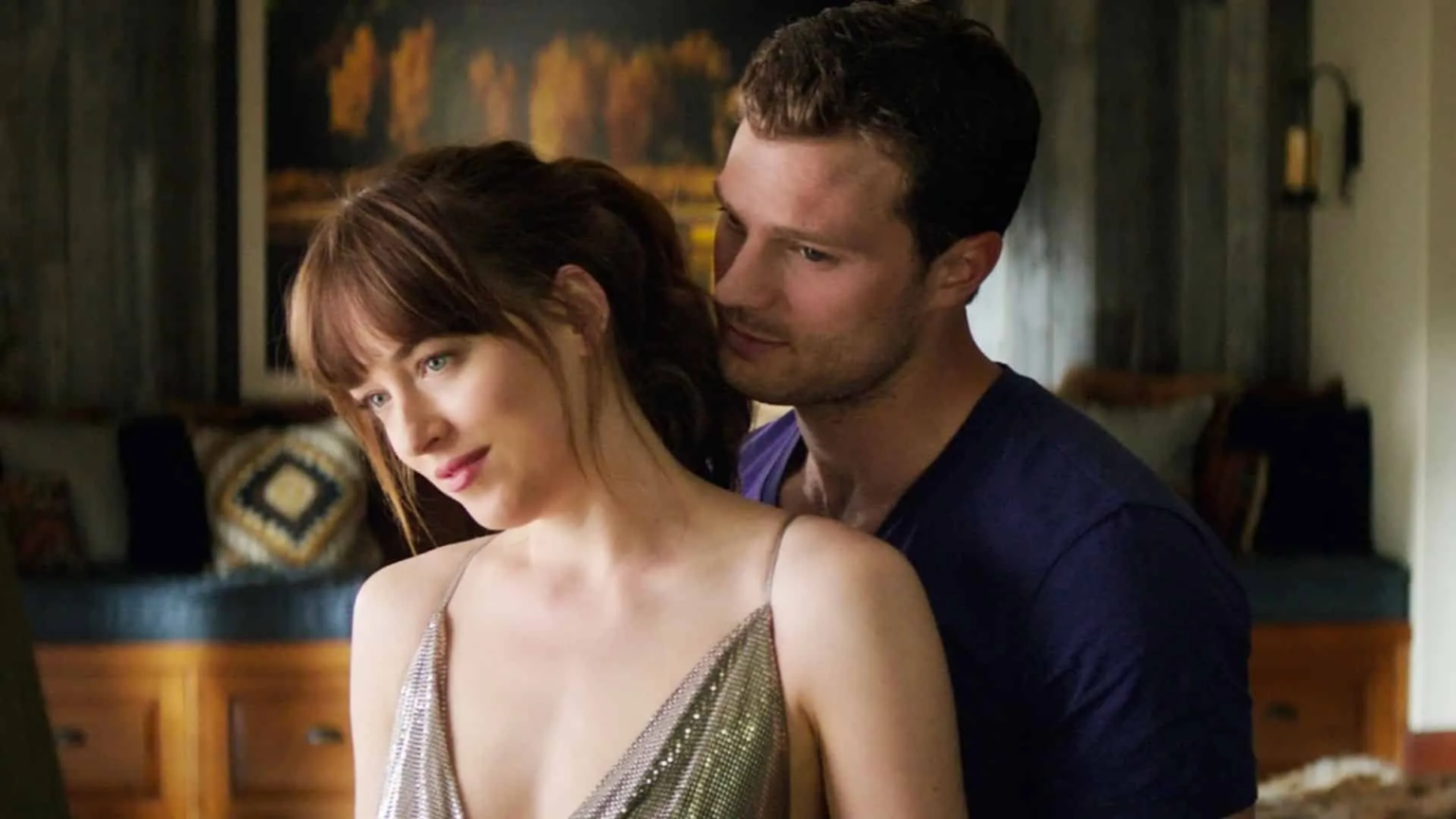 Dakota Johnson e Jamie Dornan in Cinquanta sfumature di grigio