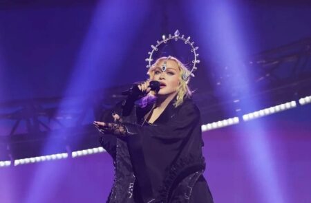 Madonna durante il The Celebration Tour