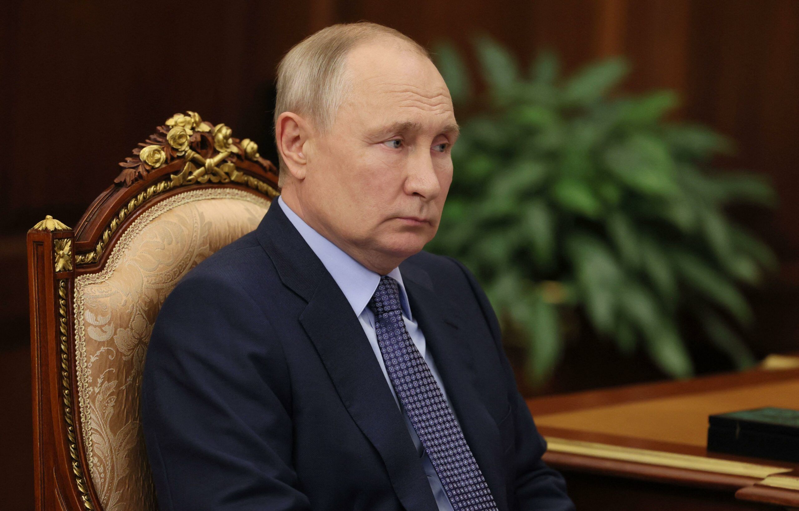 Black list made in Russia: Putin mette Mattarella tra i “nemici” d’Europa (e non è solo) Black list made in Russia: Putin mette Mattarella tra i “nemici” d’Europa (e non è solo)