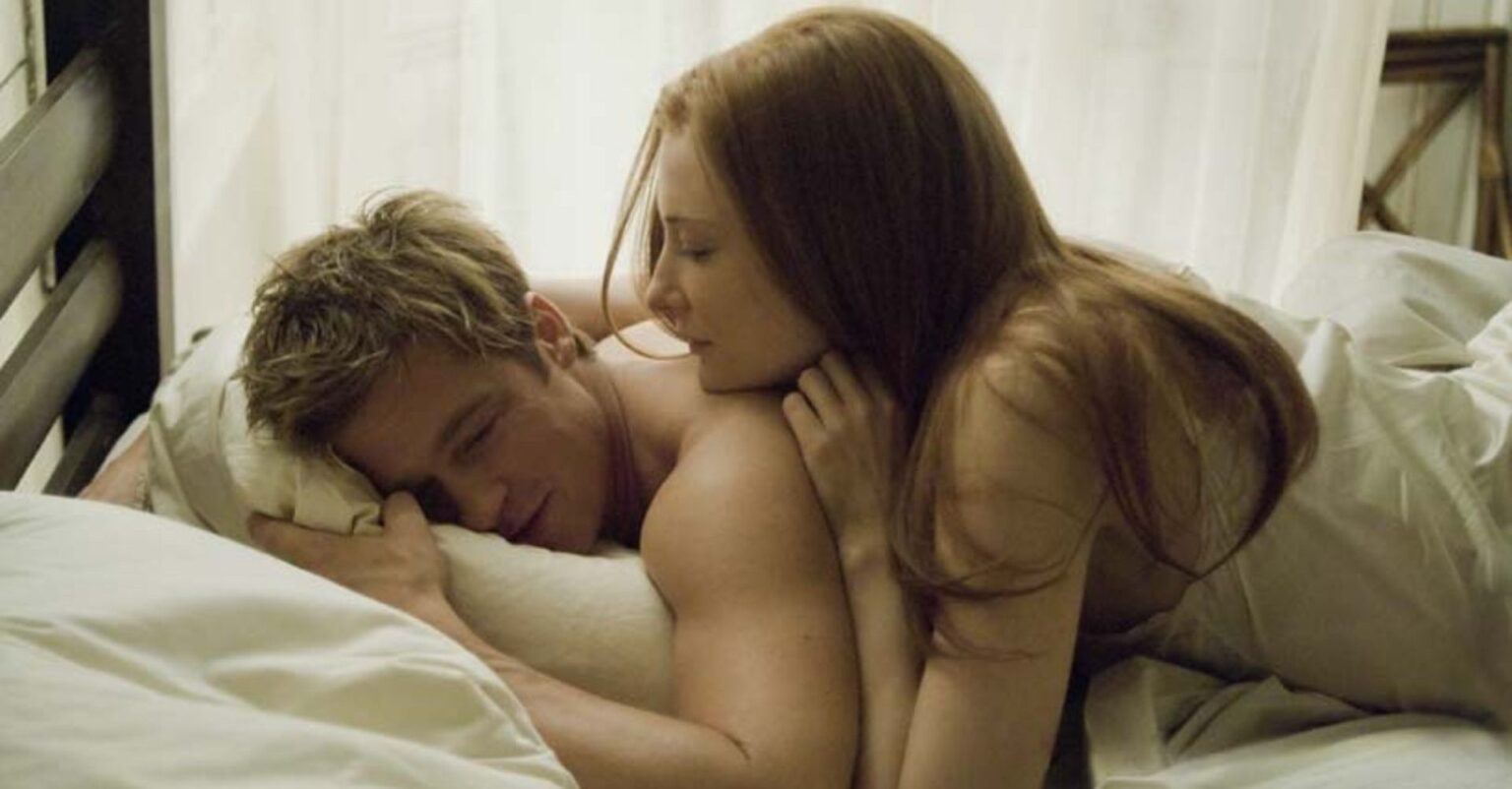 Brad Pitt e Cate Blanchett ne Il curioso caso di Benjamin Button.