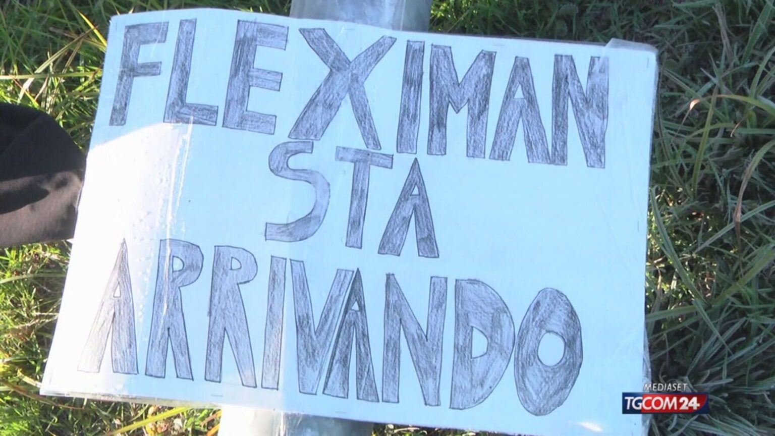 Fleximan sta arrivando - la firma