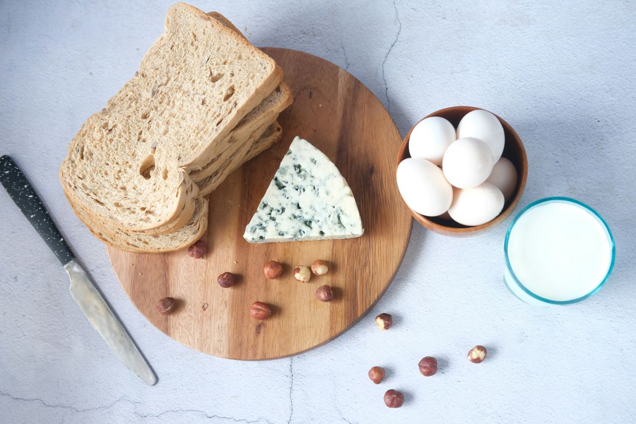 non mangiano uova e latte