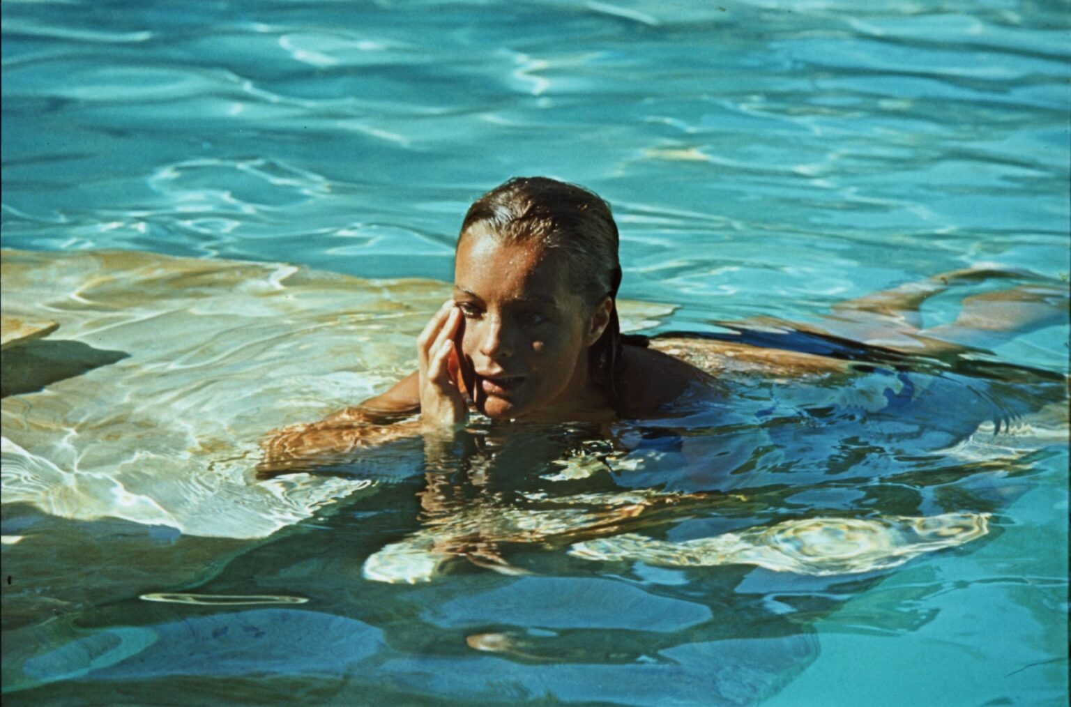 Romy Schneider ne La piscina