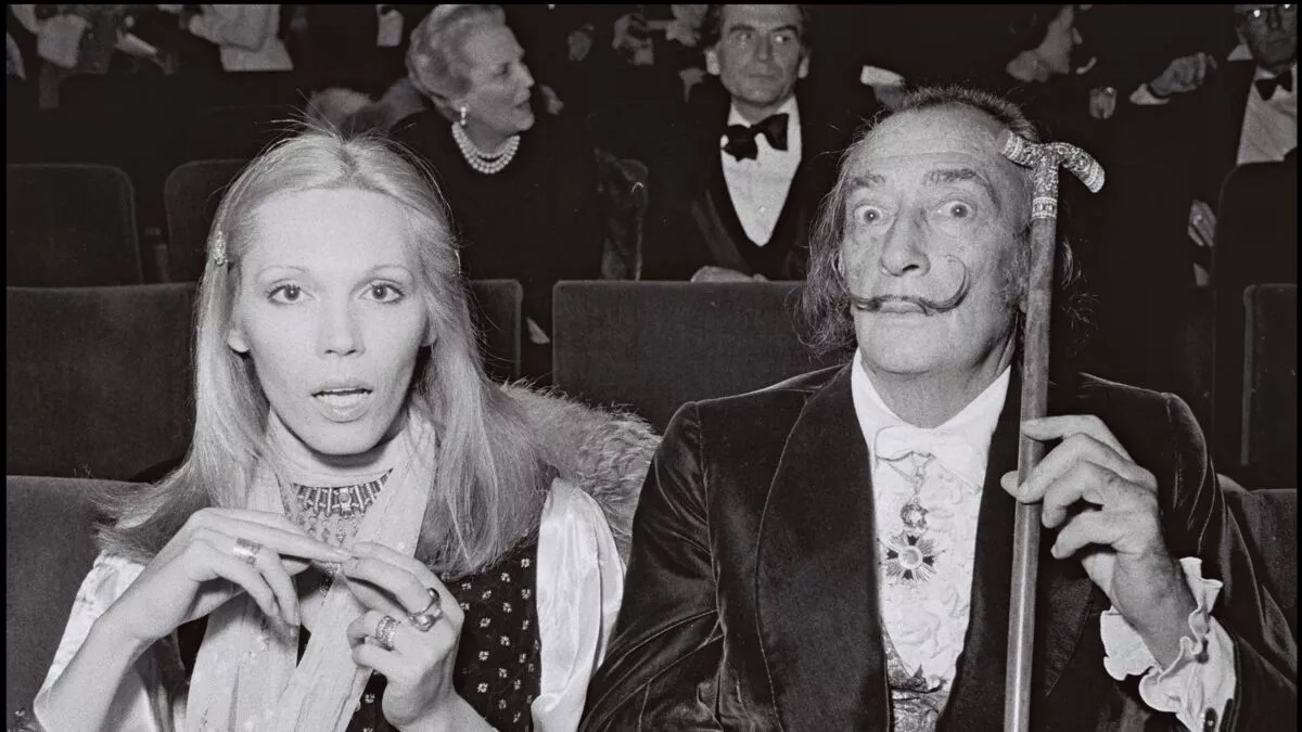 Amanda Lear e Salvador Dalí a teatro