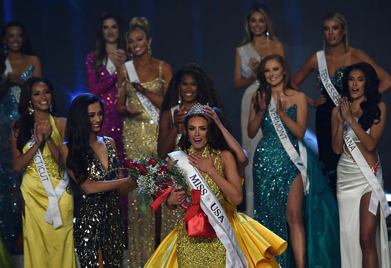 “Quel concorso è un horror”, Miss USA e Miss Teen USA si dimettono assieme. Cos’è successo?