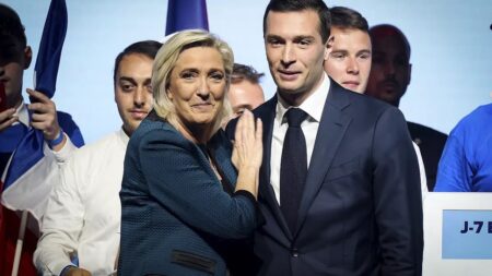 Jordan Bardella e Marine Le Pen