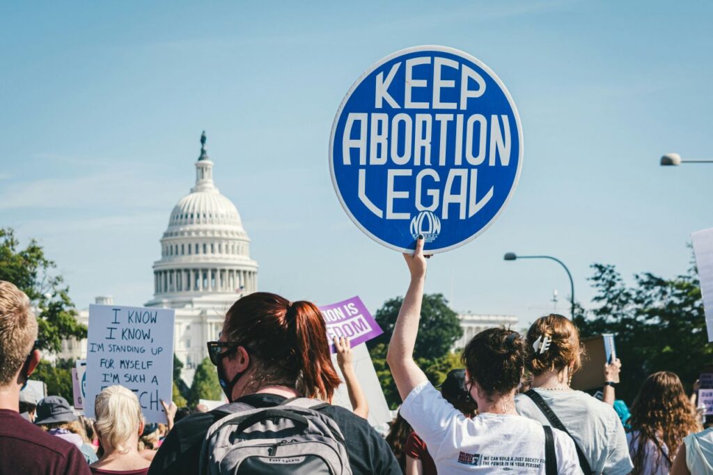 manifestazione a favore del diritto all'aborto
