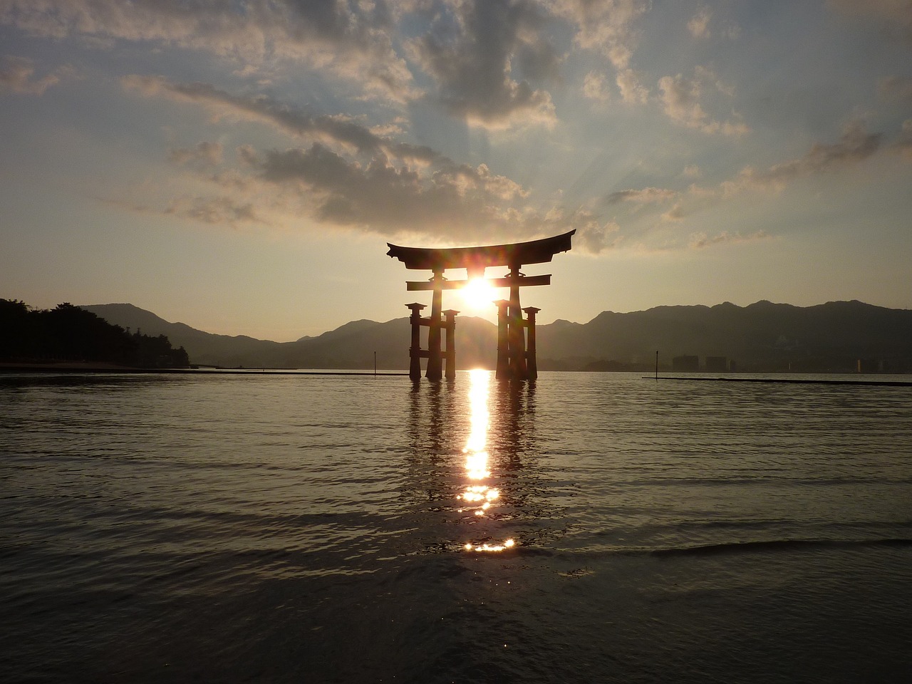 Il  santuario di Itsukushima ad Hiroshima