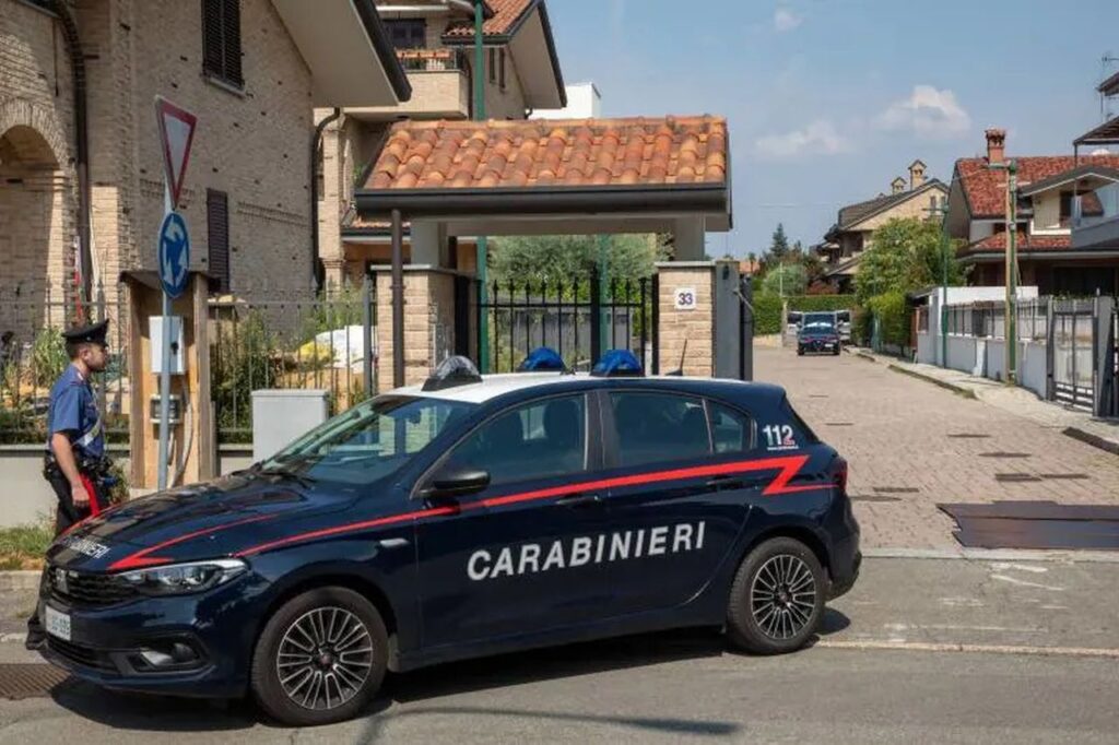 Carabinieri a Paderno Dugnano