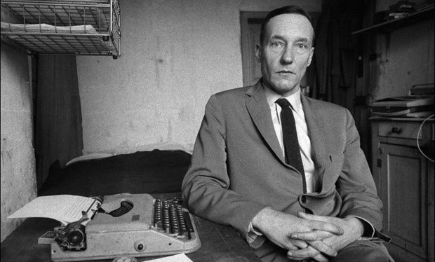 William Burroughs e la sua macchina da scrivere