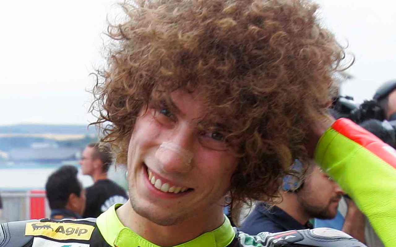 Marco Simoncelli sorridente 