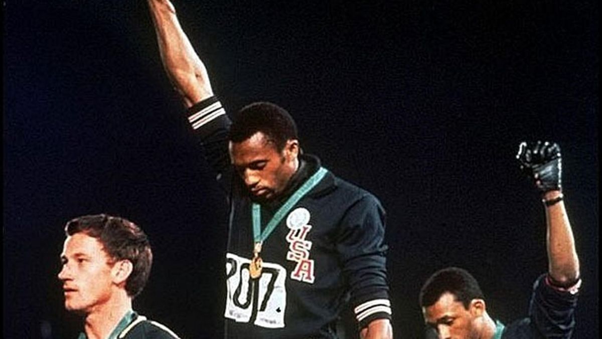 Il pugno di Tommie Smith alle olimpiadi in Messico nel 1968