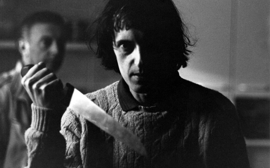 dario argento con un coltello