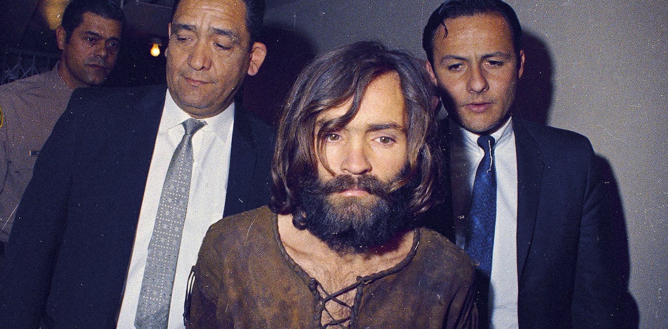 Charles Manson il giorno della sua cattura dopo il delitto di Sharon Tate