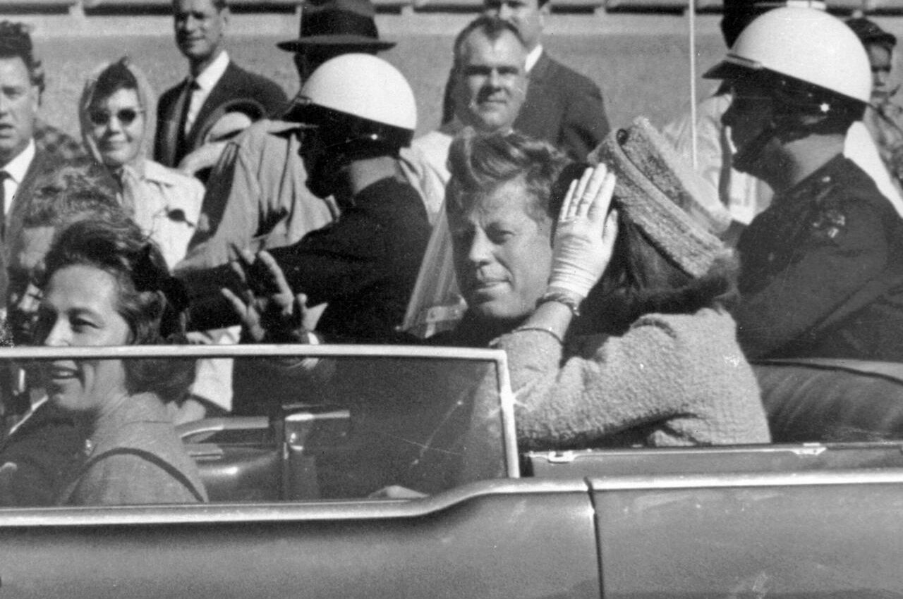 Cosa disse il presidente Kennedy prima di morire? Le sue ultime parole mettono i brividi