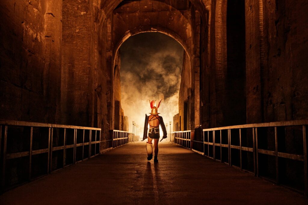 Un gladiatore entra al Colosseo