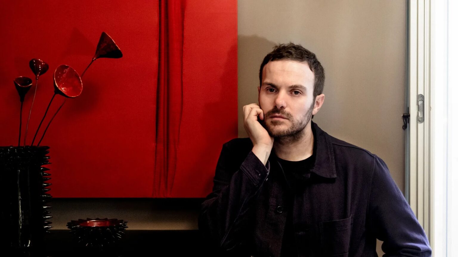 Sabato De Sarno ritratto da Anton Corbijn per Vogue