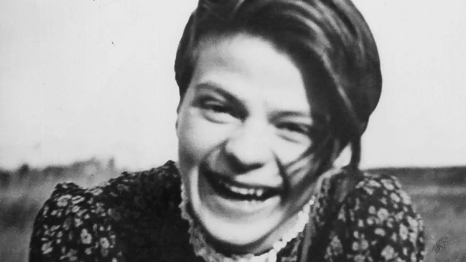 Una sorridente Sophie Scholl