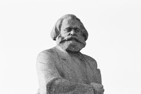 busto di Karl Marx