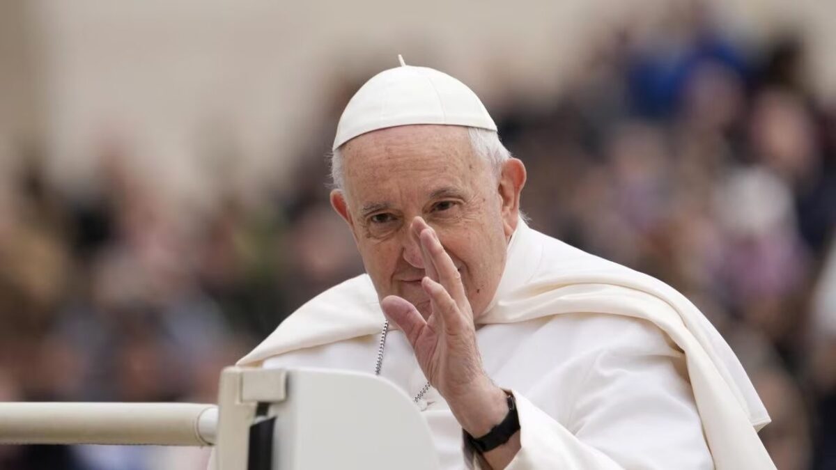 Il Papa è morto: chi era Jorge Bergoglio, il primo pontefice