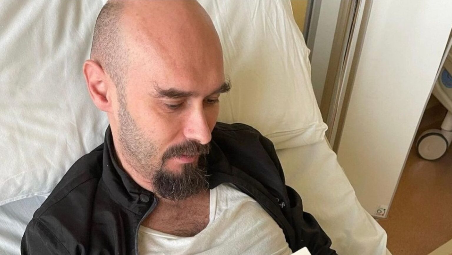 Chi è Nicolai Lilin, lo scrittore filo russo che ha minacciato i comici Luca e Paolo? Nicolai Lilin