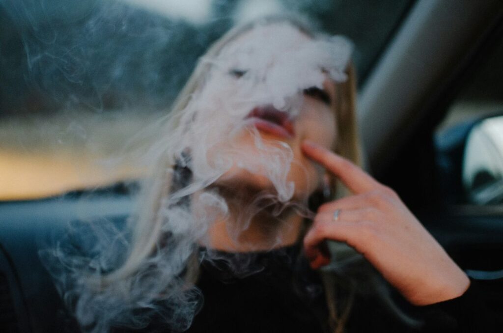donna che fuma
