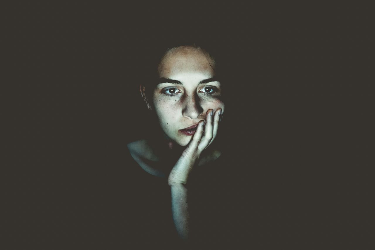 Attenzione: parlare troppo con ChatGPT potrebbe alterare la mente (si chiama psicosi da chat bot) Attenzione: parlare troppo con ChatGPT potrebbe alterare la mente (si chiama psicosi da chat bot)