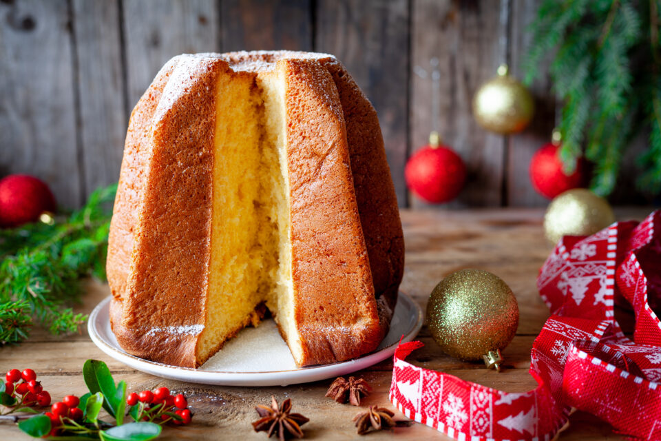 Il Pandoro (fonte Giallo Zafferano blog)