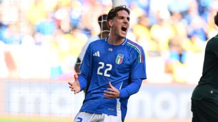 Scandalo scommesse in serie A: quali calciatori sono coinvolti e cosa rischiano? Nicolò Zaniolo con la maglia della Nazionale