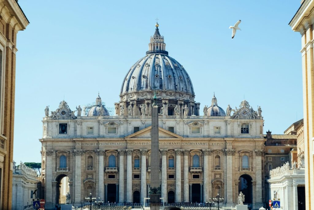 la facciata di San Pietro