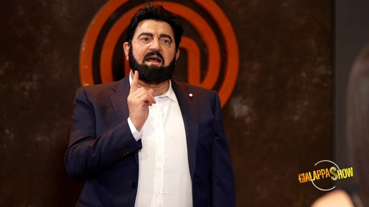 Max Giusti del Gialappa's Show imita Antonino Cannavacciuolo