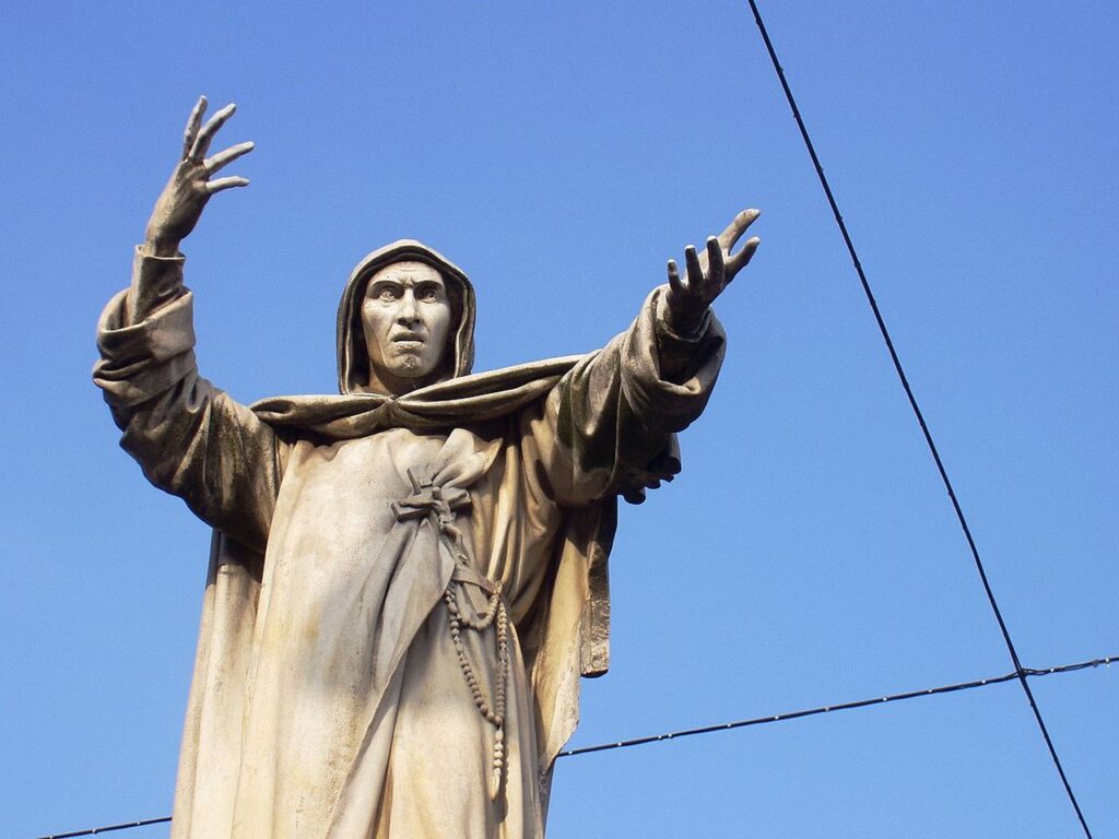 Statua di Girolamo Savonarola a Ferrara