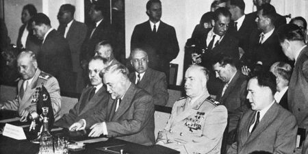 Generali presenti alla sigla del Patto di Varsavia