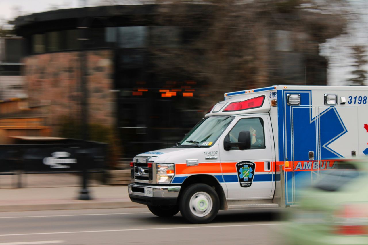 ambulanza in strada