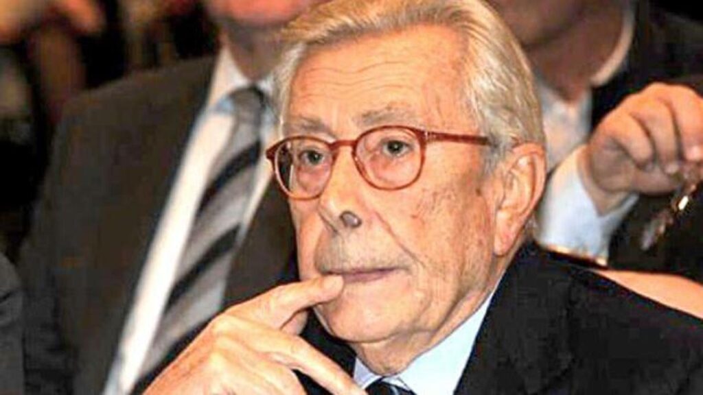 L'ex Presidente del Consiglio Arnaldo Forlani, che il 26 maggio 1981 rassegnò le dimissioni in seguito allo scandalo della P2
