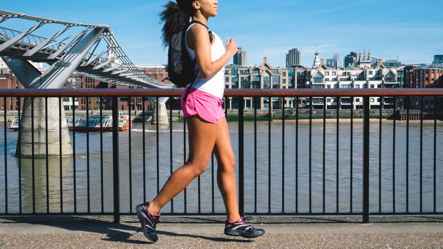 I pesi da camminata funzionano davvero? Ecco cosa dicono gli studi sul rucking (e come farlo bene) I pesi da camminata funzionano davvero? Ecco cosa dicono gli studi sul rucking (e come farlo bene)