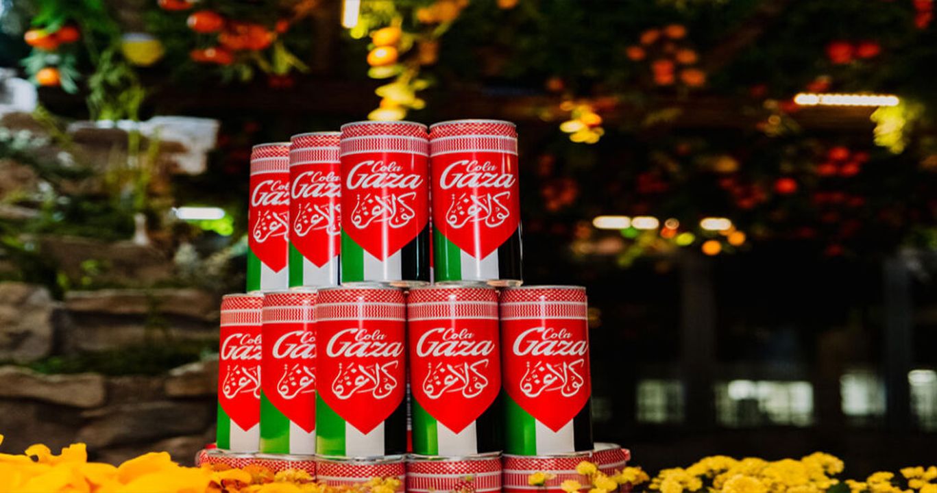 gaza cola cos8217232 la bibita che sfida la coca cola e ricostruisce ospedali a gaza