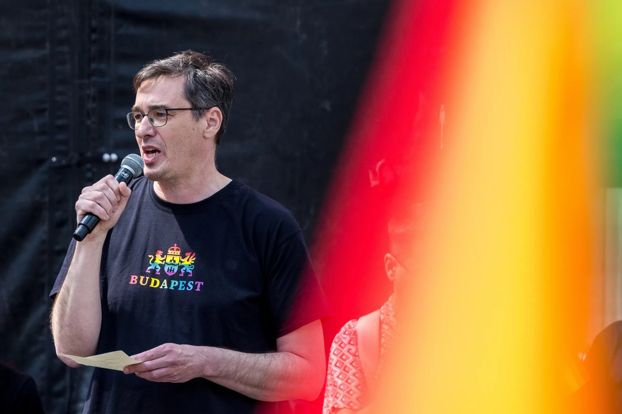Chi è Gergely Karácsony, il sindaco di Budapest che ha sfidato Viktor Orbán con il Pride Chi è Gergely Karácsony, il sindaco di Budapest che ha sfidato Viktor Orbán con il Pride