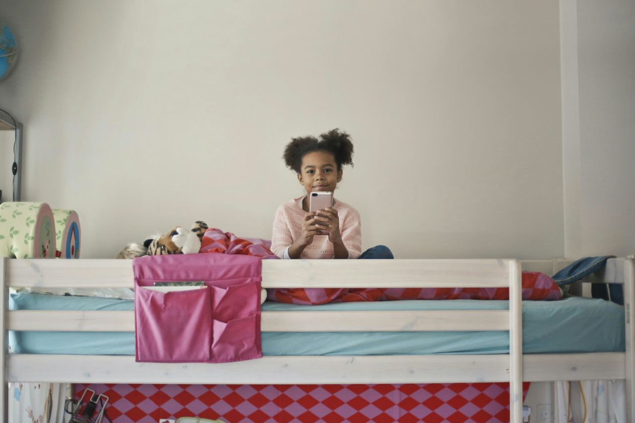 basta schermi ai bambini la scoperta scientifica che ogni genitore dovrebbe conoscere