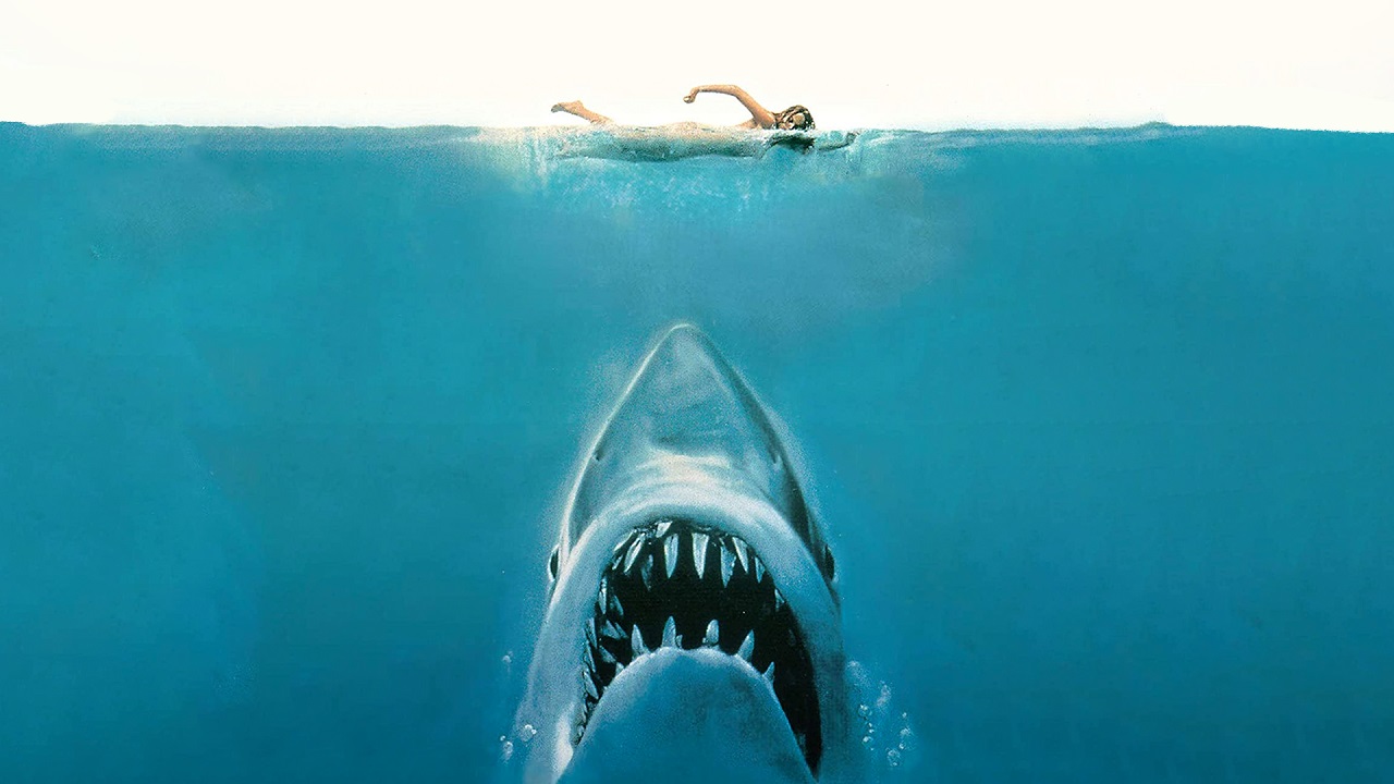 Lo squalo compie 50 anni e Steven Spielberg chiede scusa alle creature marine Lo squalo compie 50 anni e Steven Spielberg chiede scusa alle creature marine