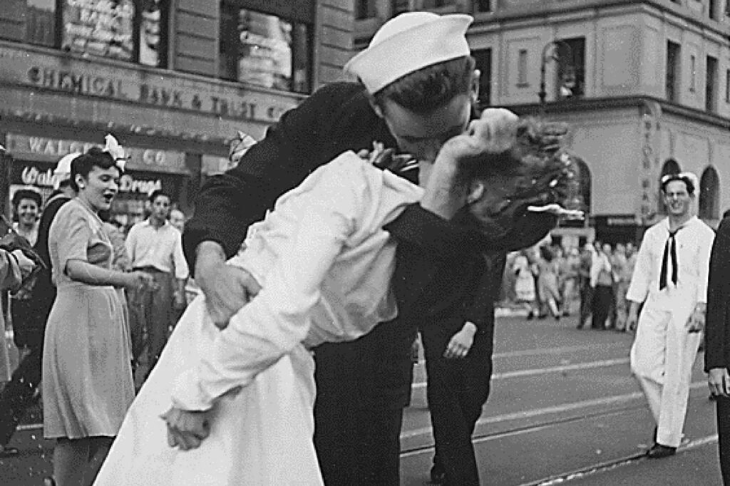 Il bacio di Time Square