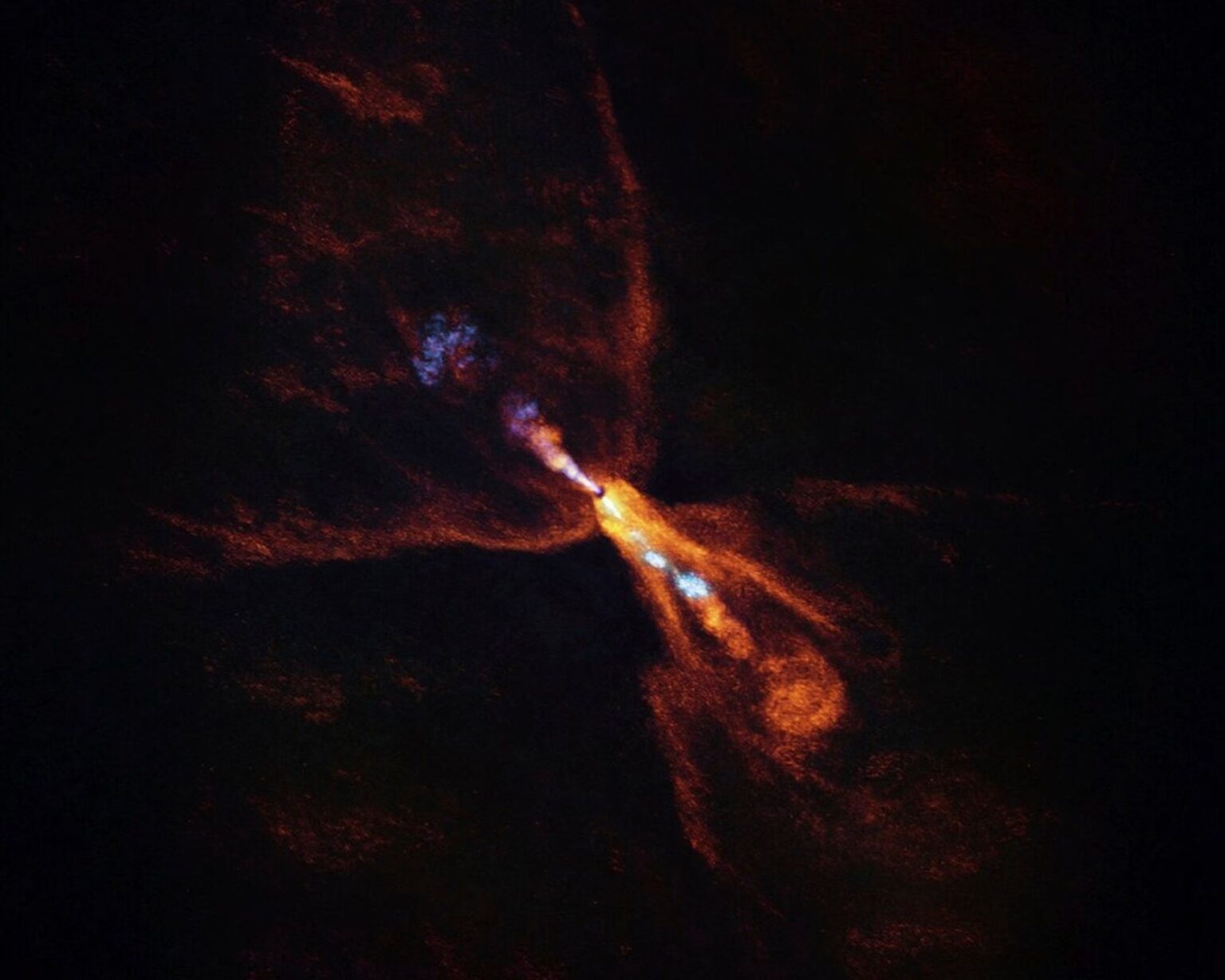 Stiamo spiando l’universo mentre “si riproduce”: così nasce un sistema solare La nascita del pianeta Hops-315