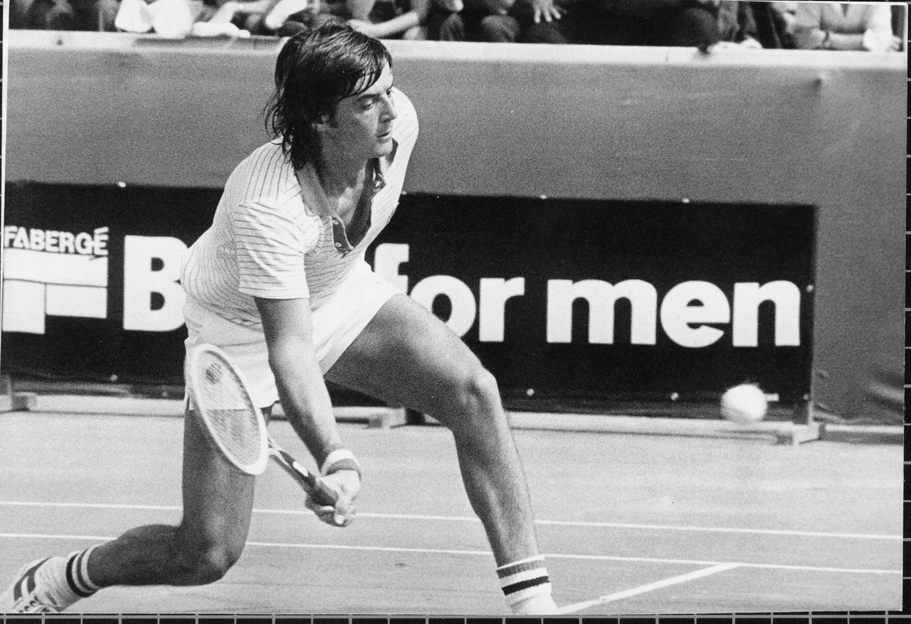 Adriano Panatta durante un incontro negli anni settanta