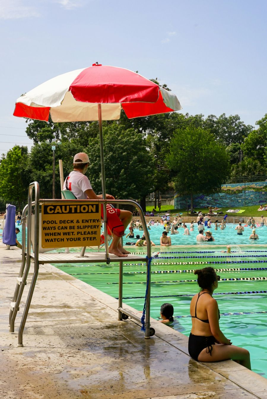 dettaglio piscina pubblica
