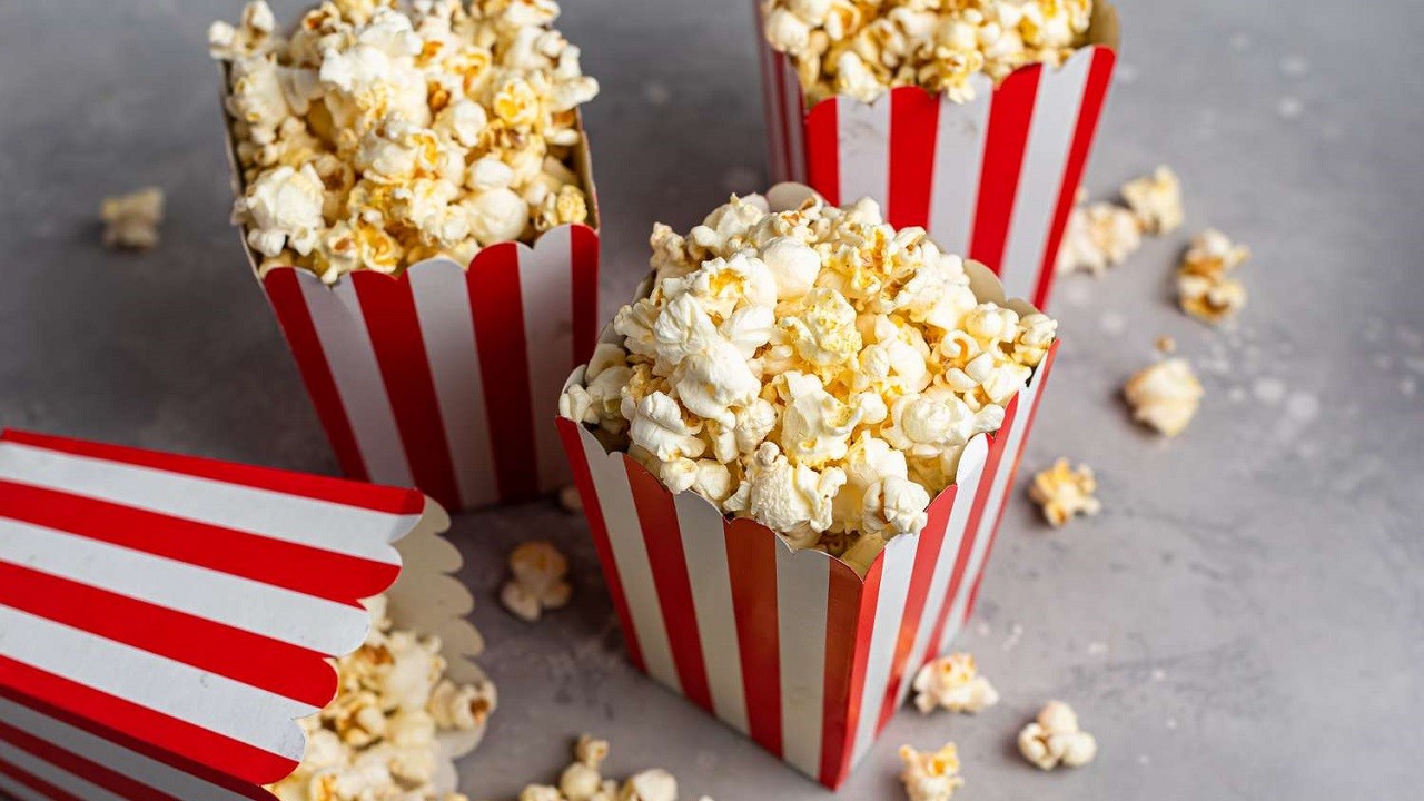 non 232 magia 232 fisica cosa succede davvero quando i popcorn scoppiano e perch233 232 poetico